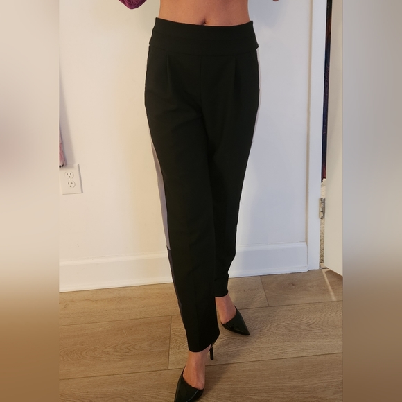 Milly Pants with Decorative Side Seam - Picture 3 of 4